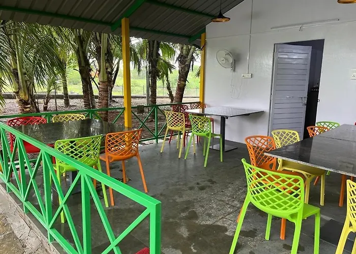 Green Living Farmhouse & Villa Near Trimbakeshwar Temple Nashik